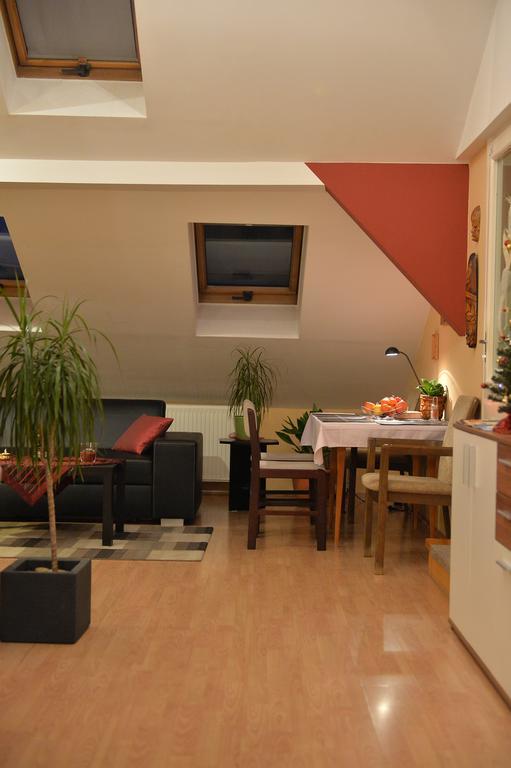 Sopron Eszter Apartman ห้อง รูปภาพ