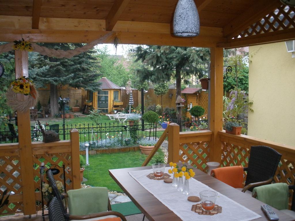Sopron Eszter Apartman ภายนอก รูปภาพ